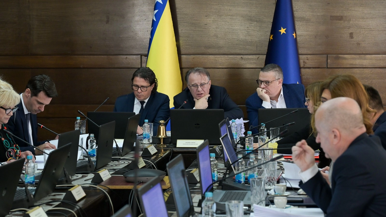 'Spengatorska' vlast: Umjesto po radu ovaj saziv Vlade FBiH prepoznatljiv po sumnjama u brojne zloupotrebe